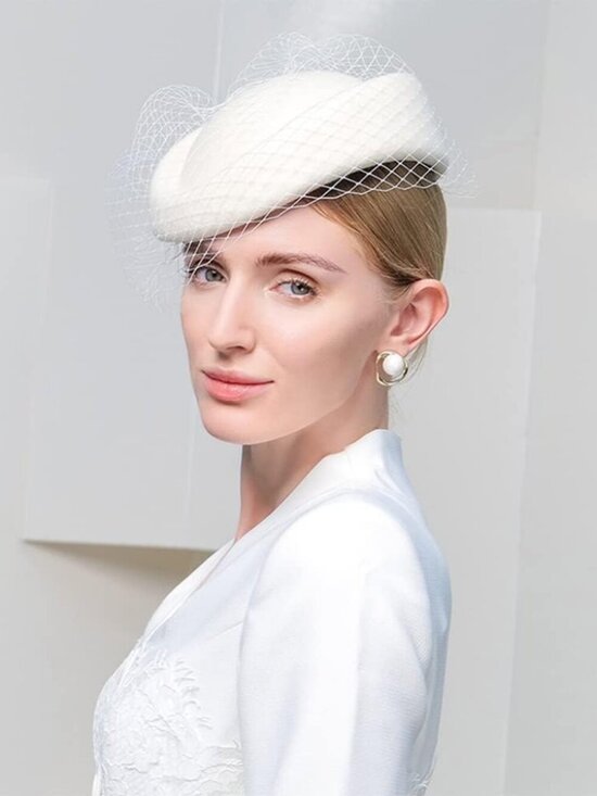 Women\'s Elegant Church Fedoras Wool Felt Vintage Beret Wedding Veil Cap White